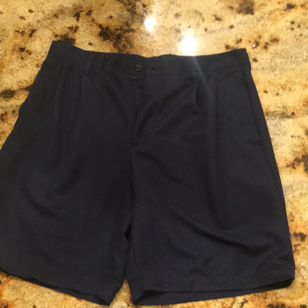 Clubhouse Collection Golf shorts